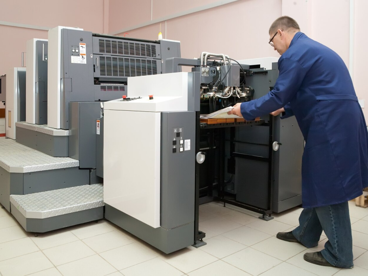 Industri Apa Saja yang Memerlukan Printer Industri?