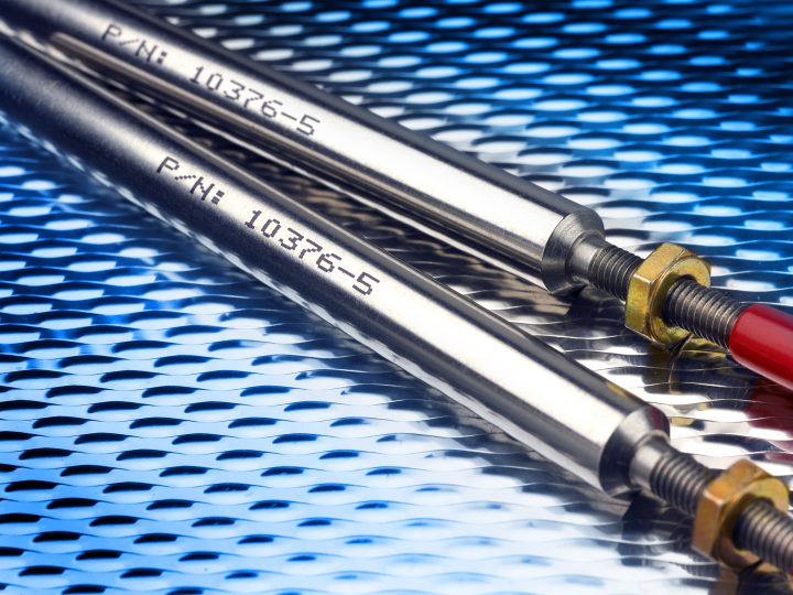 Alphanumeric Code Marking: Enhancing Traceability with Continuous and Thermal Inkjet Printing